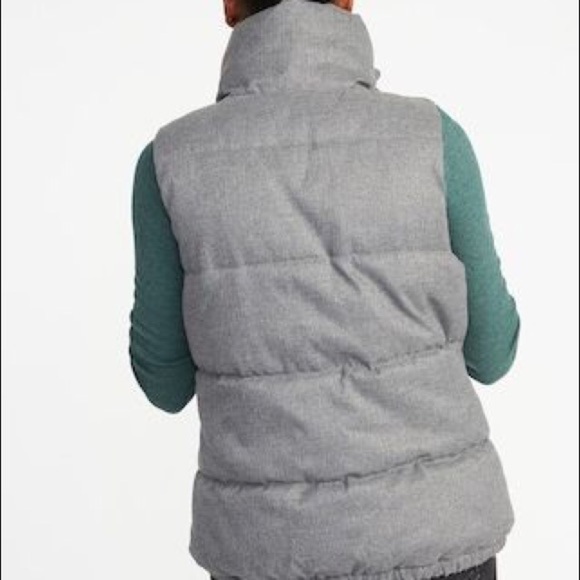Old Navy Puffer Vest Dark Grey - L NWT - Picture 4 of 5